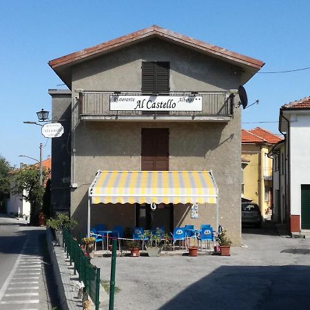 Albergo Al Castello Millesimo Exterior photo