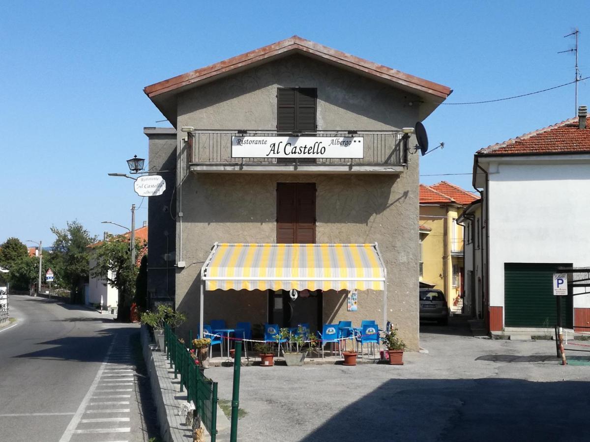 Albergo Al Castello Millesimo Exterior photo